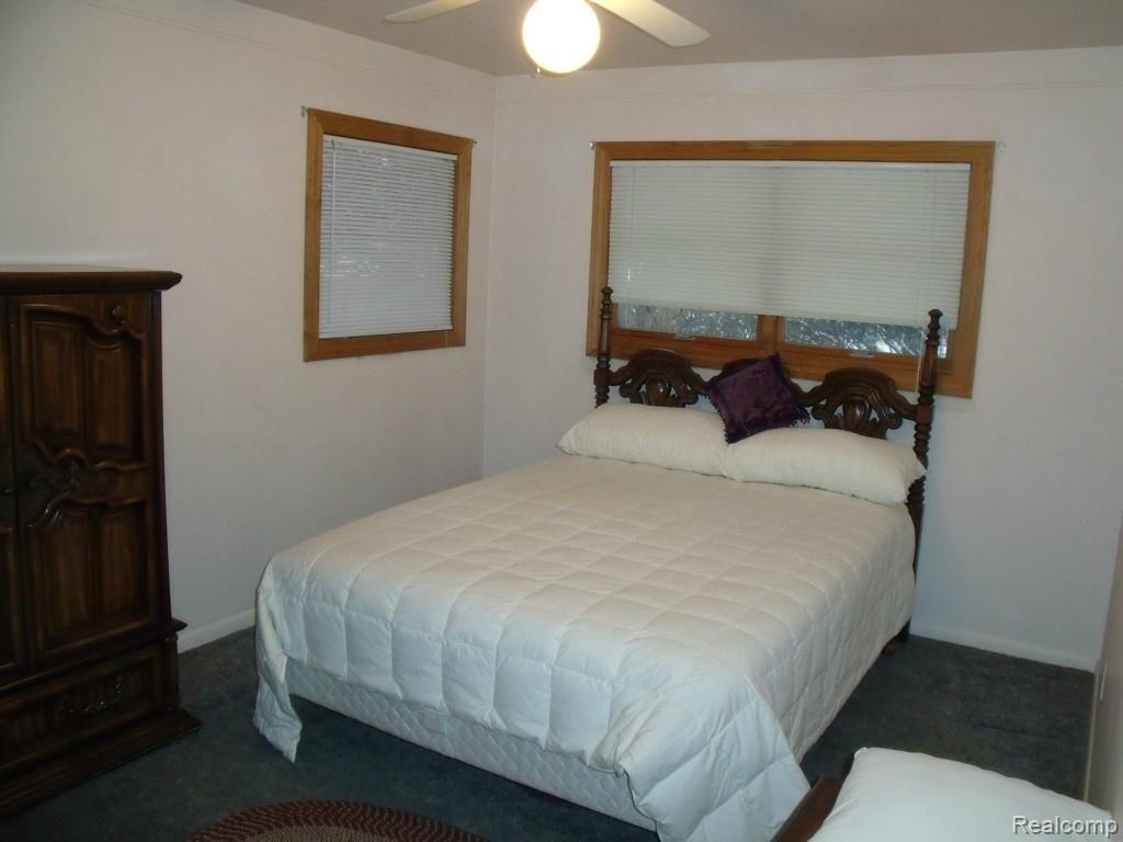 16955 Inkster Road Livonia, MI 48152 - Photo 10 of 13 11 BR 2.jpg