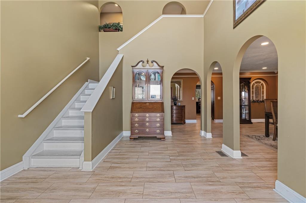 401 Chapeldale Drive Apollo, PA 15613 - Photo 3 of 28