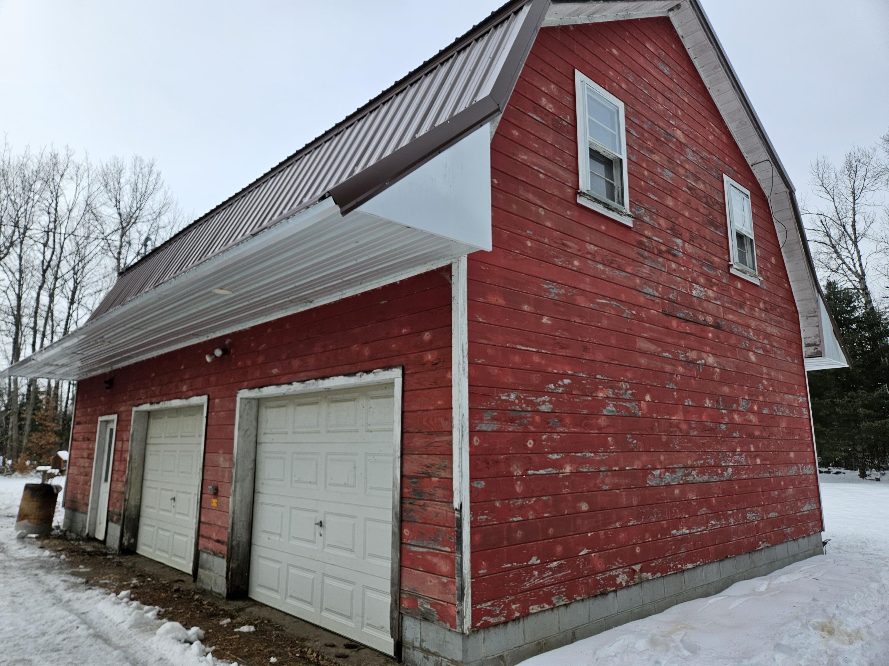 76 Rutland Road Newport, ME 04953 - Photo 11 of 27 20240120_103501