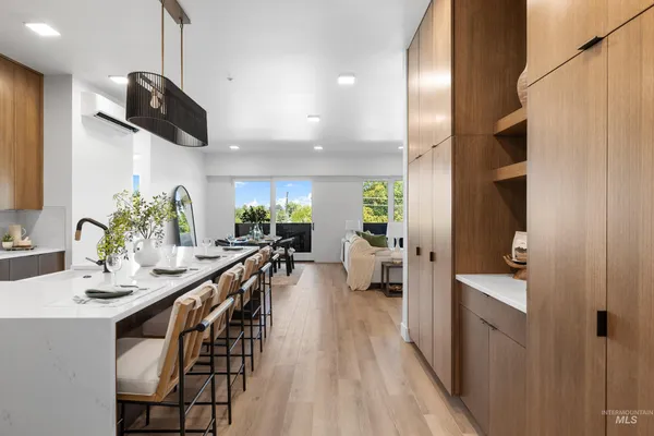 $1,890,000 | 55 East State Street, Unit 304, Eagle, ID 83616