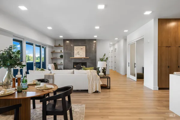 $1,890,000 | 55 East State Street, Unit 304, Eagle, ID 83616