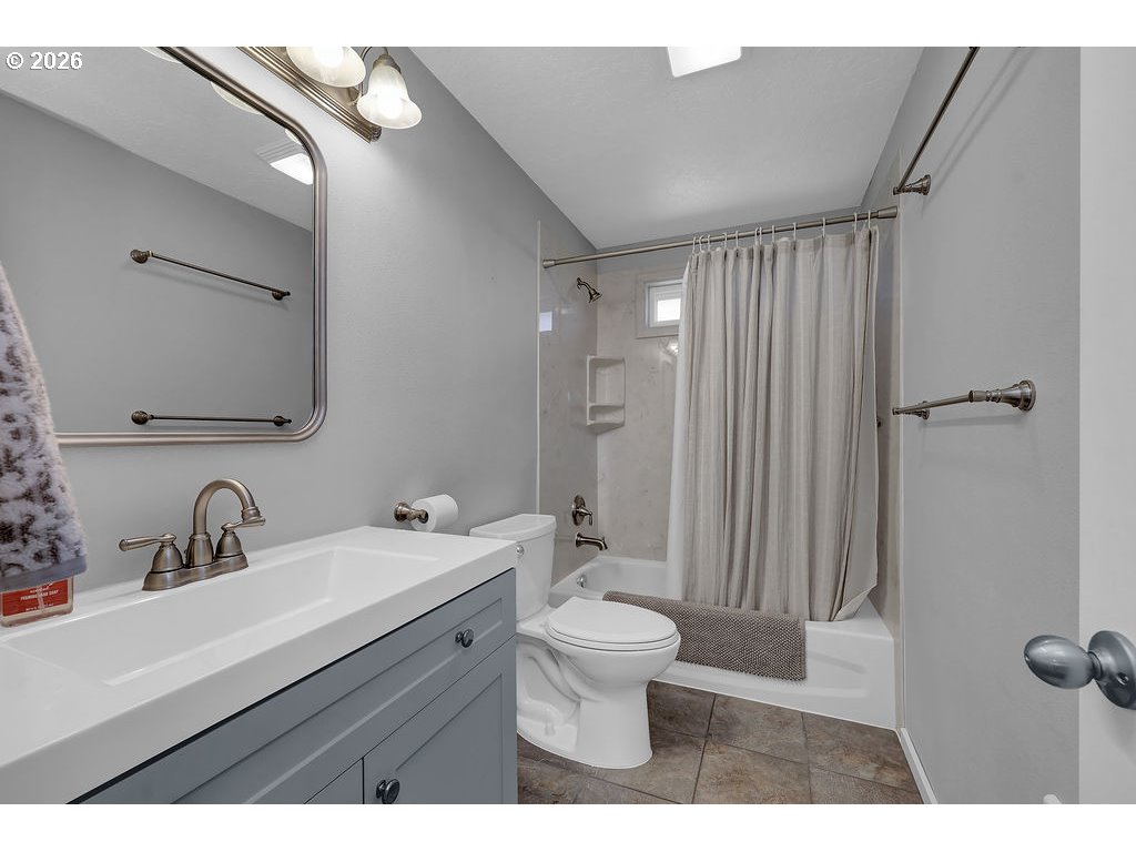 1027 Longridge Drive Springfield, OR 97478 - Photo 26 of 43