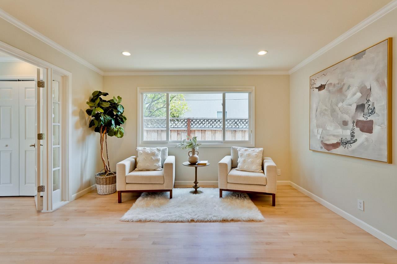 891 Humewick Way Sunnyvale, CA 94087 - Photo 10 of 45 a living room with furniture and a large window