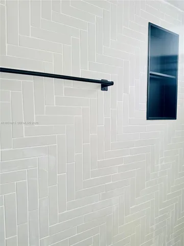 $1,800 | 1600 Northwest 7th Court, Unit 105, Miami, FL 33136