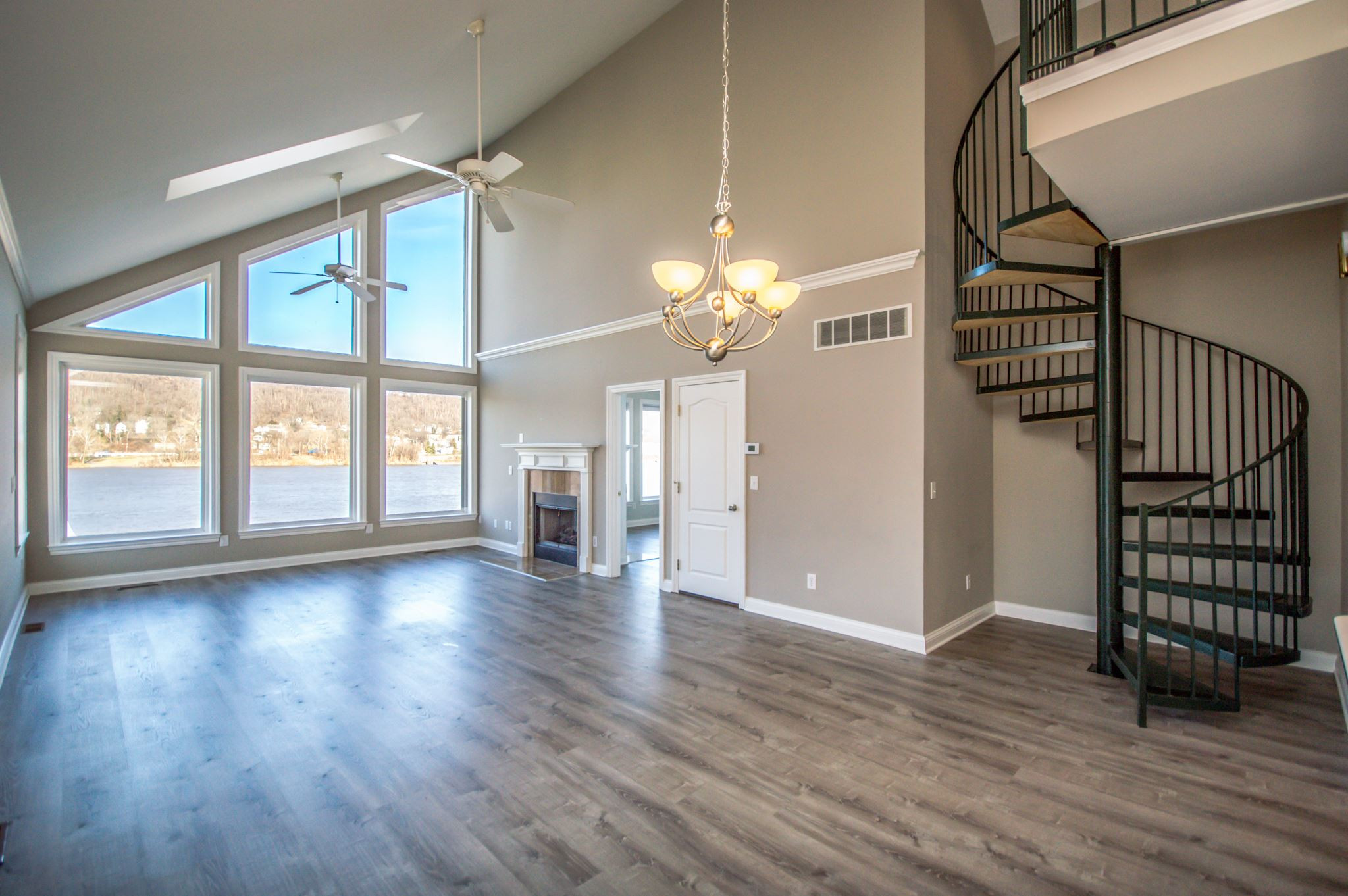 654 River Road Villa Hills, KY 41017 - Photo 7 of 44 Gallery Image 7