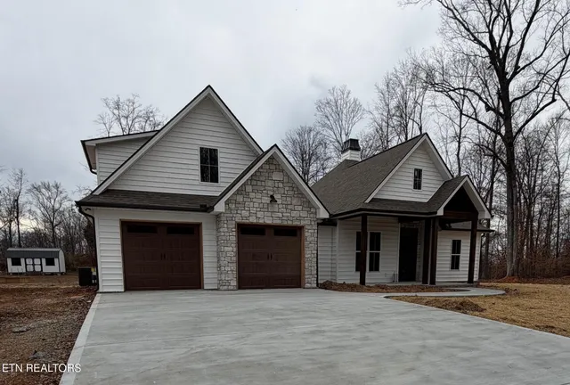 $715,000 | 6813 Flint Gap Road, Knoxville, TN 37914