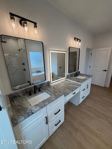 $715,000 | 6813 Flint Gap Road, Knoxville, TN 37914