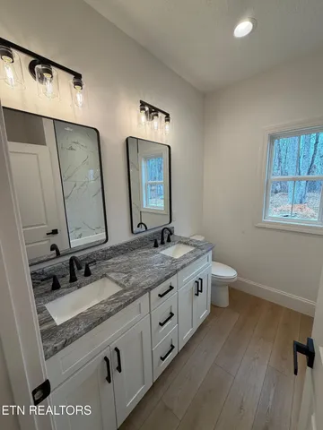 $715,000 | 6813 Flint Gap Road, Knoxville, TN 37914