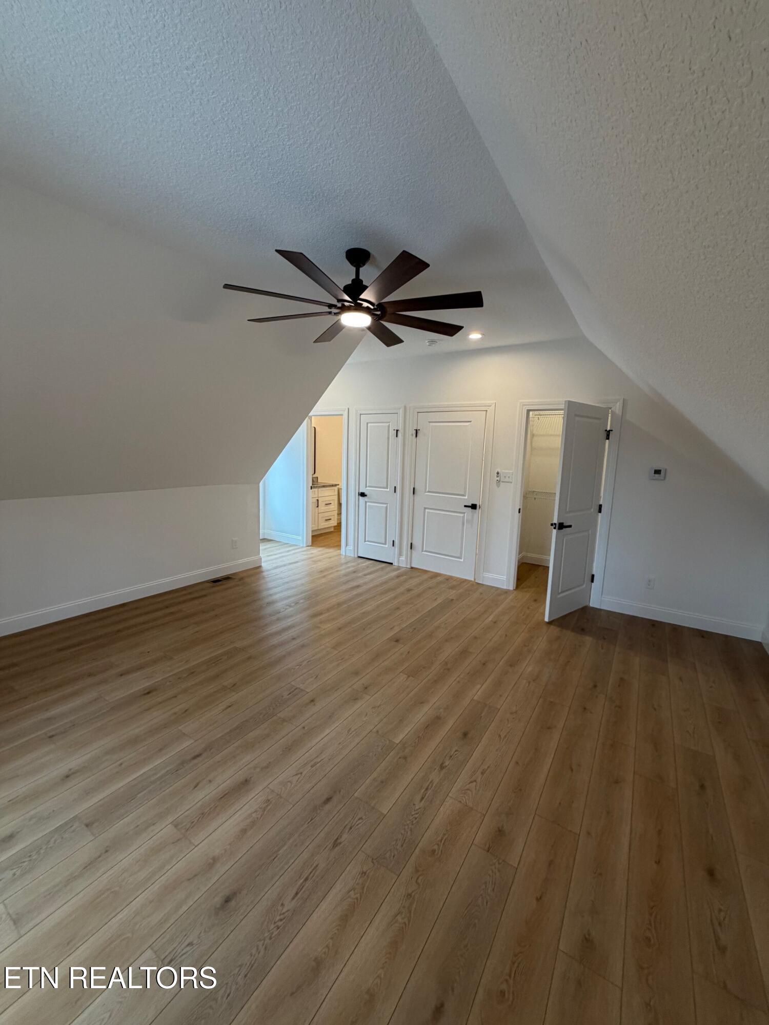 6813 Flint Gap Road Knoxville, TN 37914 - Photo 37 of 45 Bonus Room Closet & Bathroom