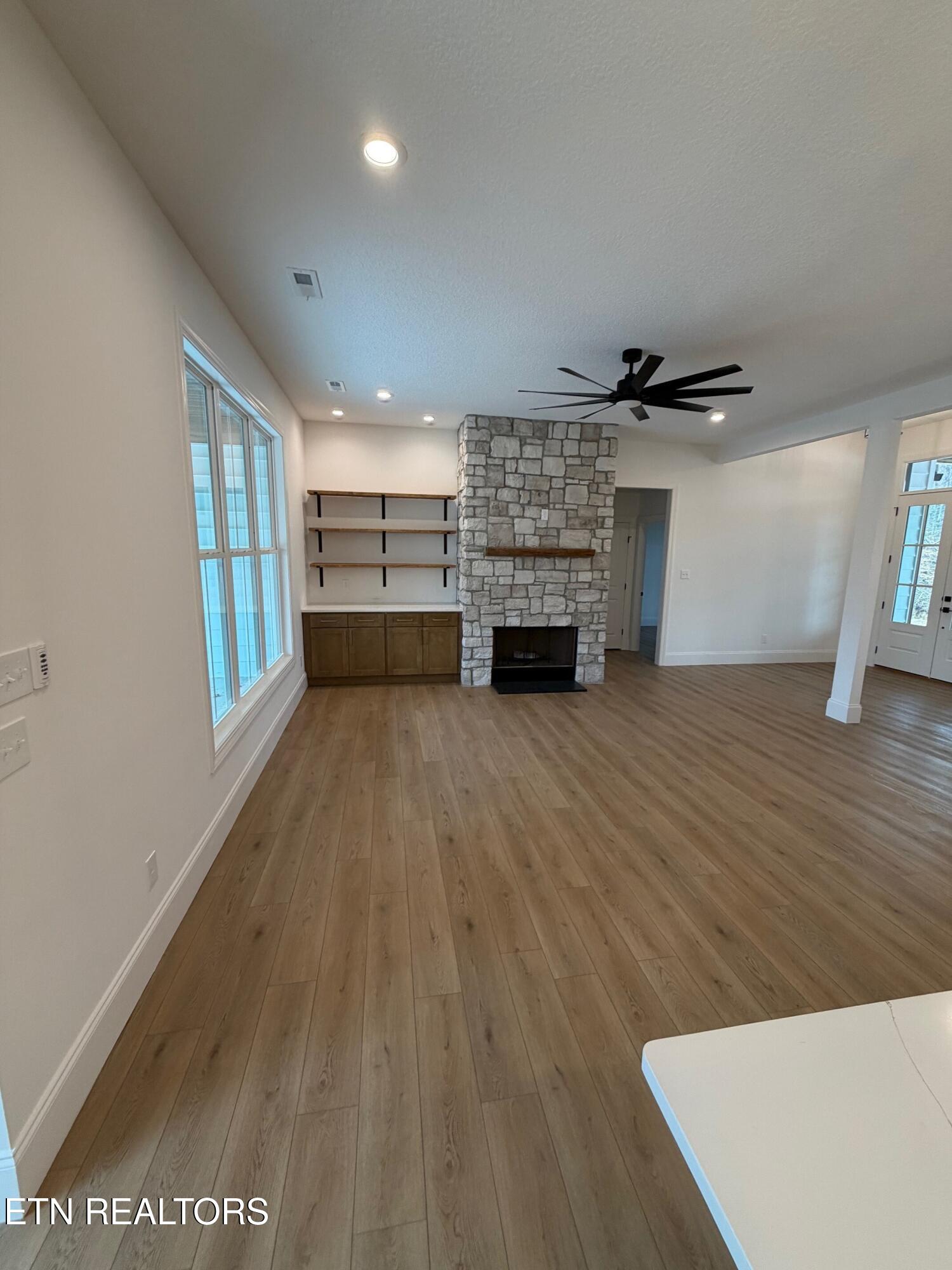 6813 Flint Gap Road Knoxville, TN 37914 - Photo 8 of 45 Entry Way & Family Room