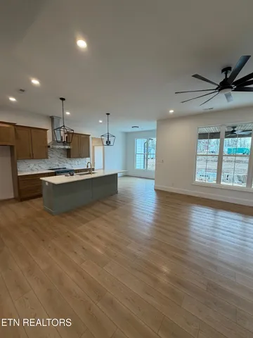 $715,000 | 6813 Flint Gap Road, Knoxville, TN 37914