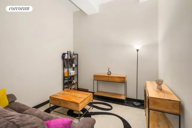 $1,290,000 | 20 Pine Street, Unit 911 | Financial District