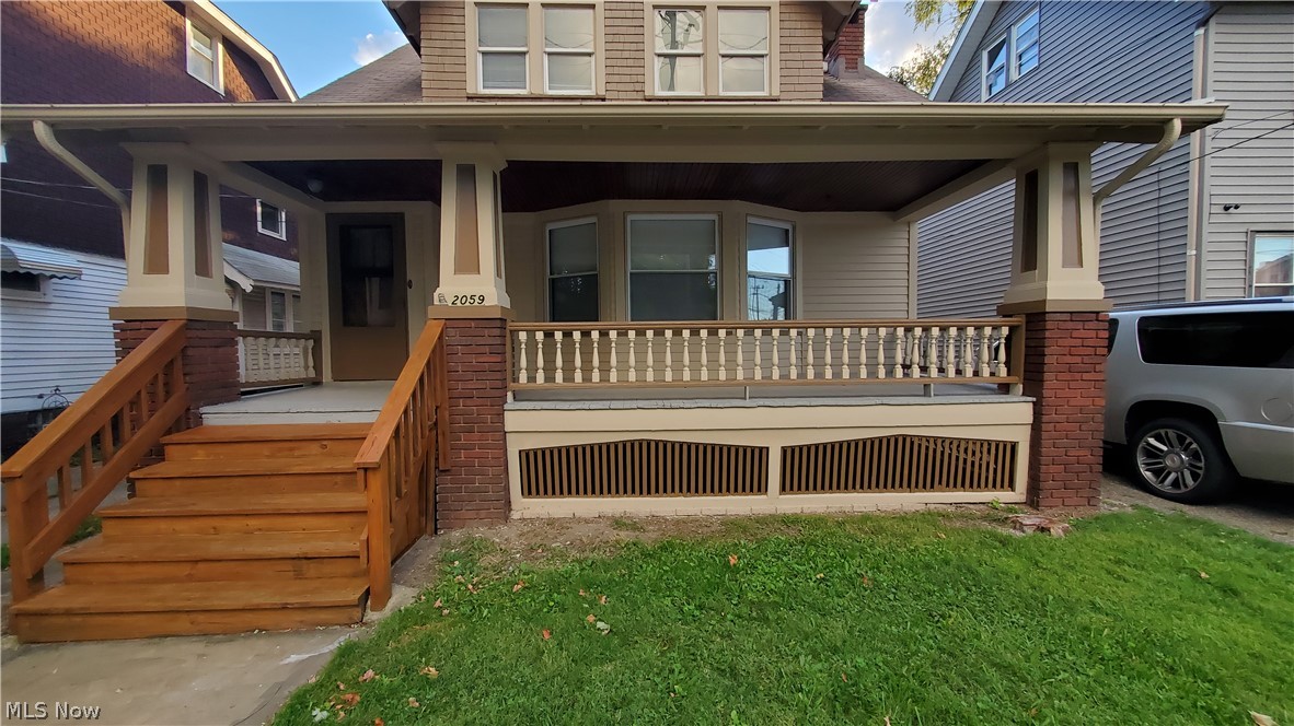 2059 Broadview Road Cleveland, OH 44109 - Photo 12 of 23 Huge Front Porch