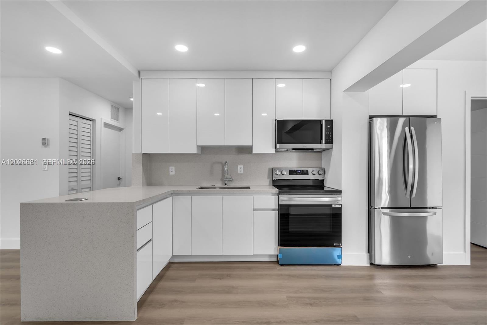 2810 Southwest 26th Street, Unit 2810 Miami, FL 33133 - Photo 6 of 19