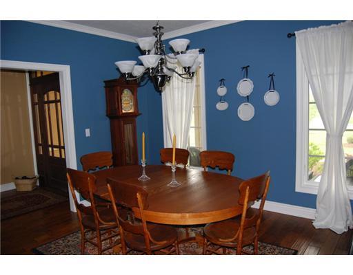 3715 Pinewood Avenue Springfield, OH 45502 - Photo 4 of 13