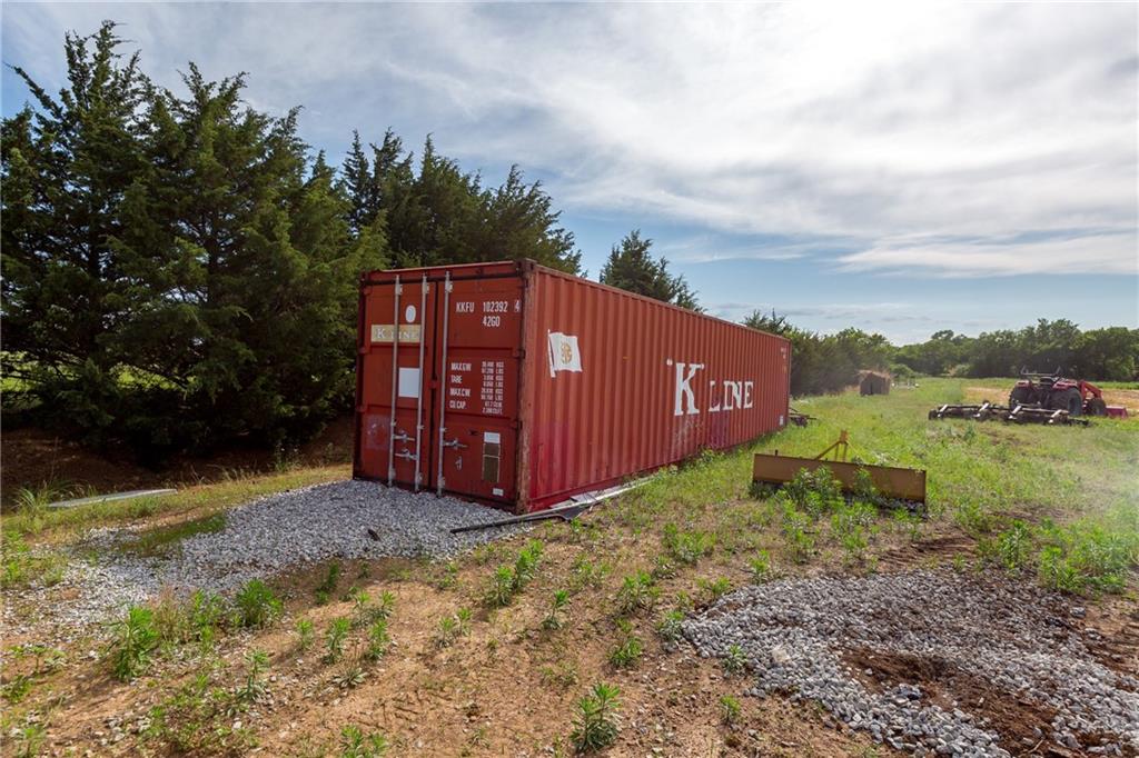 27699 South Hoch Road Osage City, KS 66523 - Photo 46 of 99