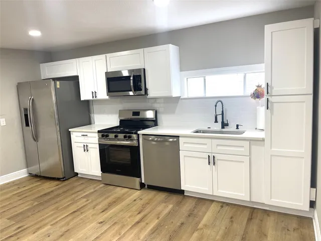 $149,900 | 520 Avenue East, Conroe, TX 77301