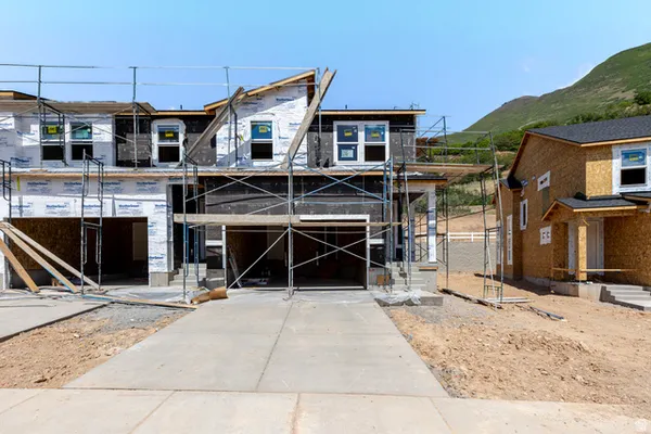 $479,900 | 5327 South Acacia Drive, Unit 720, Mapleton, UT 84664