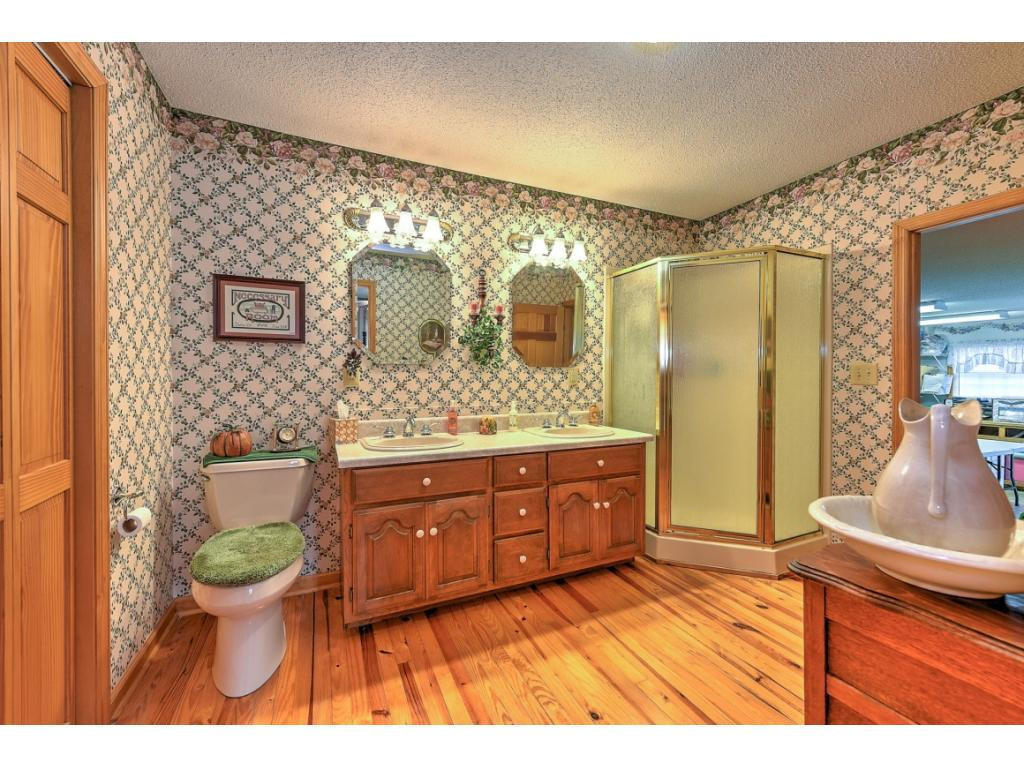 763 Blue Springs Road Elizabethton, TN 37643 - Photo 17 of 36 20191127115901576079000000-o