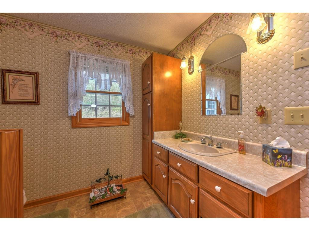 763 Blue Springs Road Elizabethton, TN 37643 - Photo 19 of 36 20191127115856931185000000-o