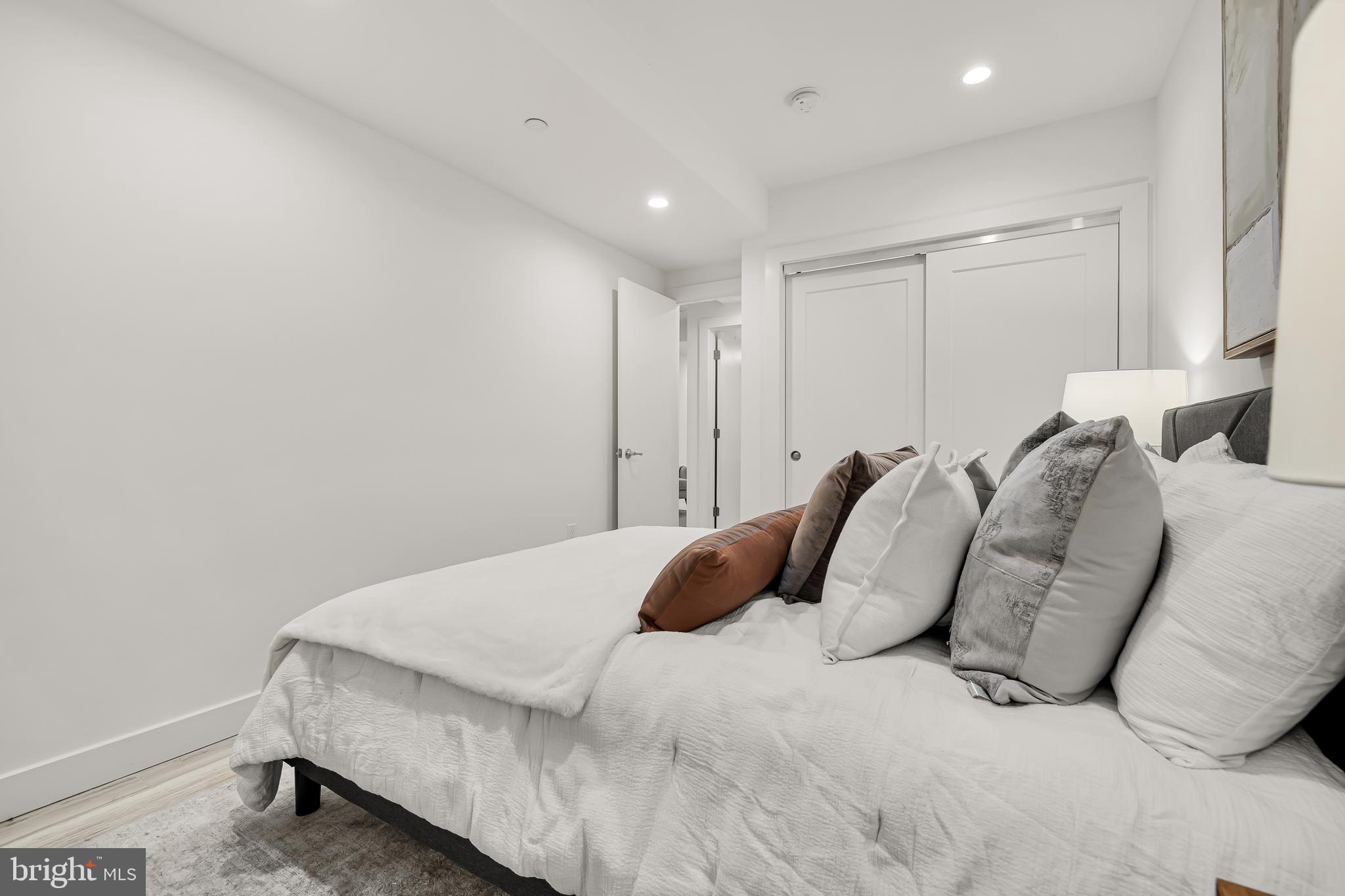 127 R Street Northeast, Unit 1 Washington, DC 20002 - Photo 36 of 46