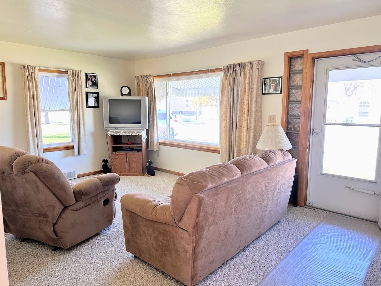 1400 South 11th Street Prairie du Chien, WI 53821 - Photo 8 of 38