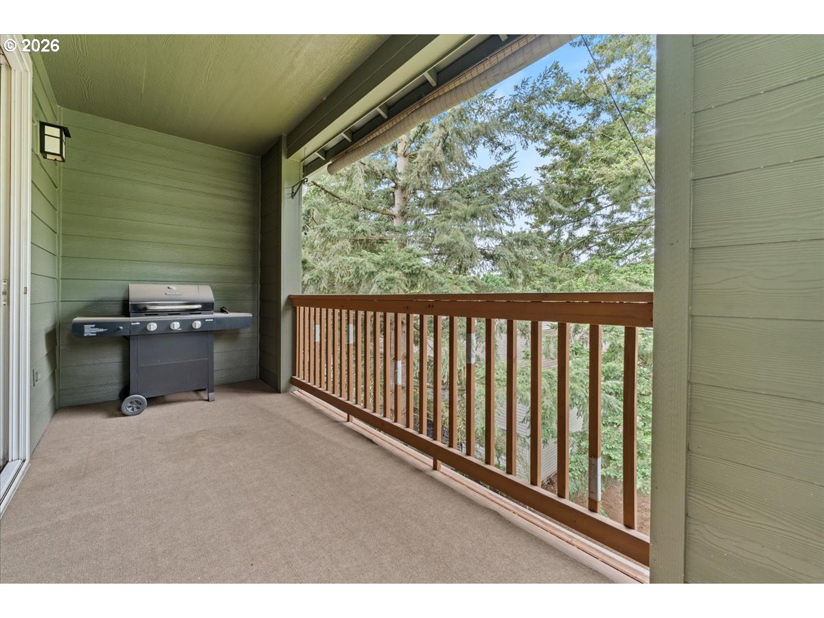 4604 Southwest 11th Street Gresham, OR 97080 - Photo 11 of 35