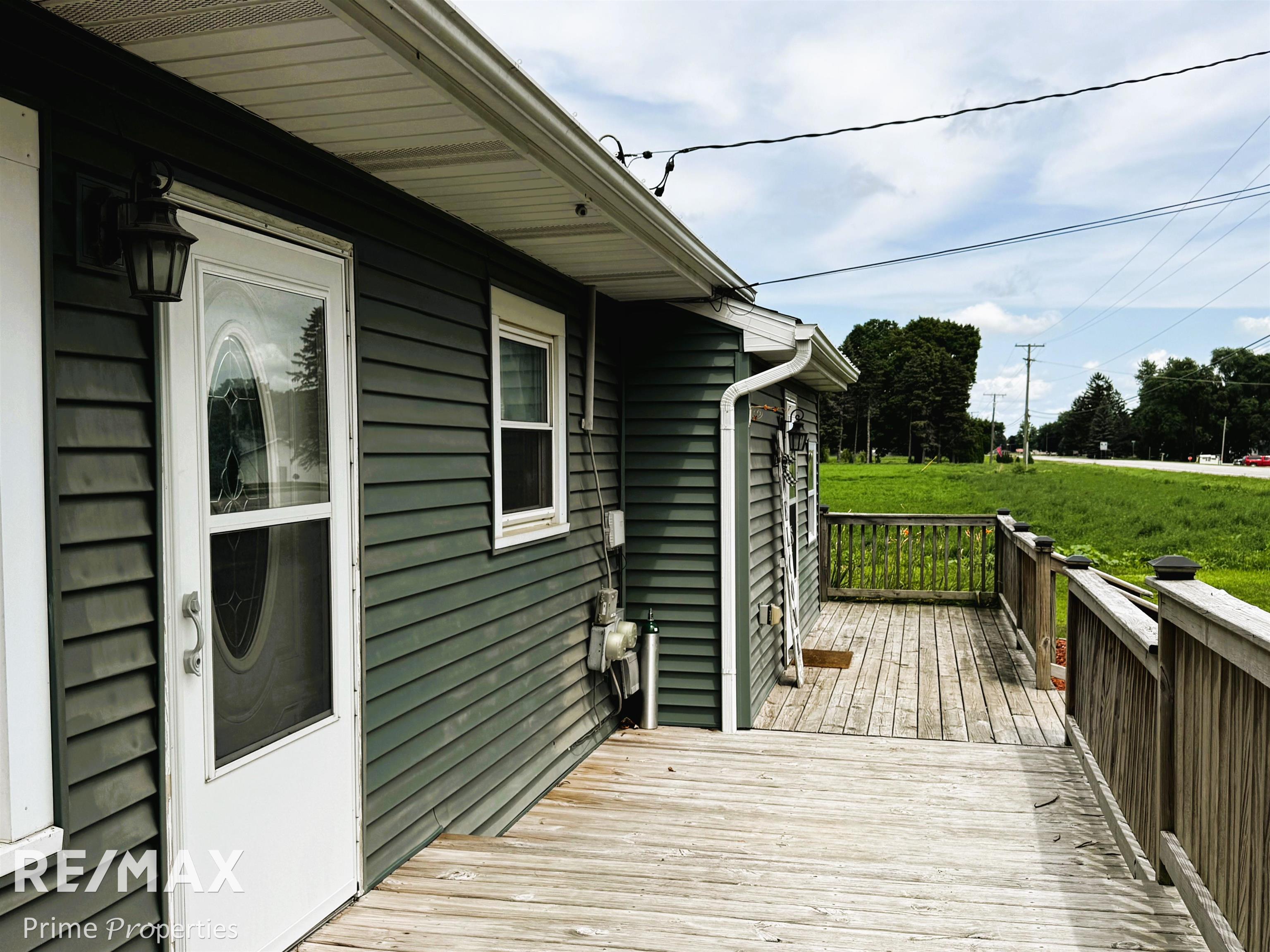 1561 East Caro Road Caro, MI 48723 - Photo 9 of 67 50182446-e85e6c43-7911-4d4d-9a4a-8261d18dceba.JPG
