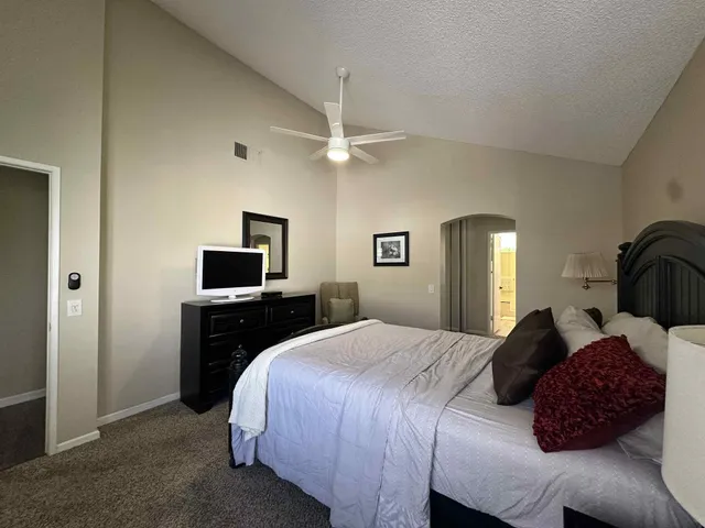 $3,000 | 4 Hermosillo Lane, Palm Desert, CA 92260