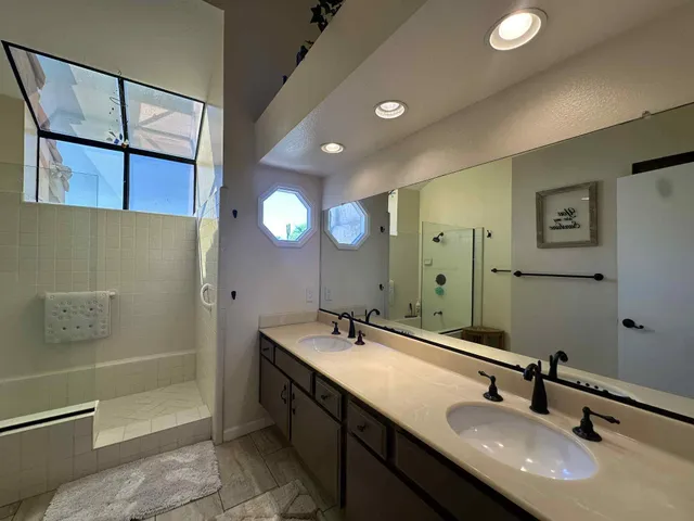 $3,000 | 4 Hermosillo Lane, Palm Desert, CA 92260