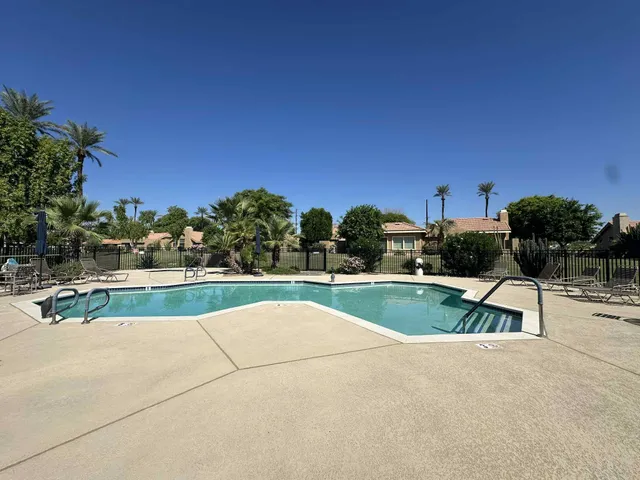 $3,000 | 4 Hermosillo Lane, Palm Desert, CA 92260