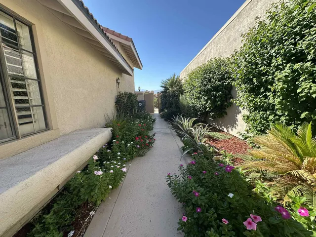 $3,000 | 4 Hermosillo Lane, Palm Desert, CA 92260