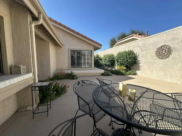 $3,000 | 4 Hermosillo Lane, Palm Desert, CA 92260