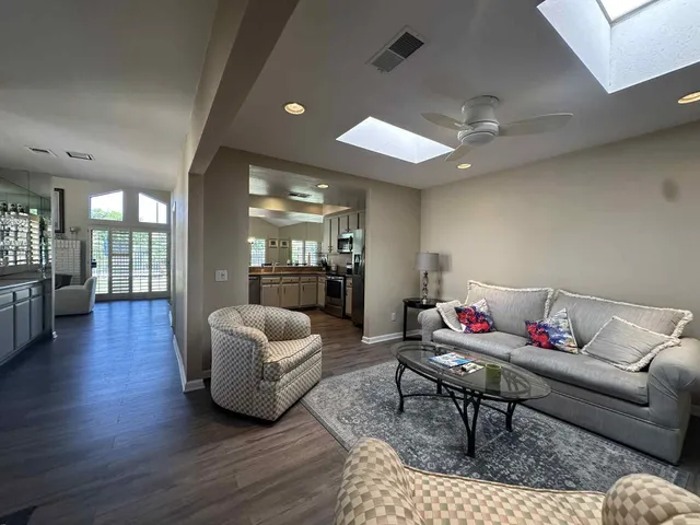 $3,000 | 4 Hermosillo Lane, Palm Desert, CA 92260