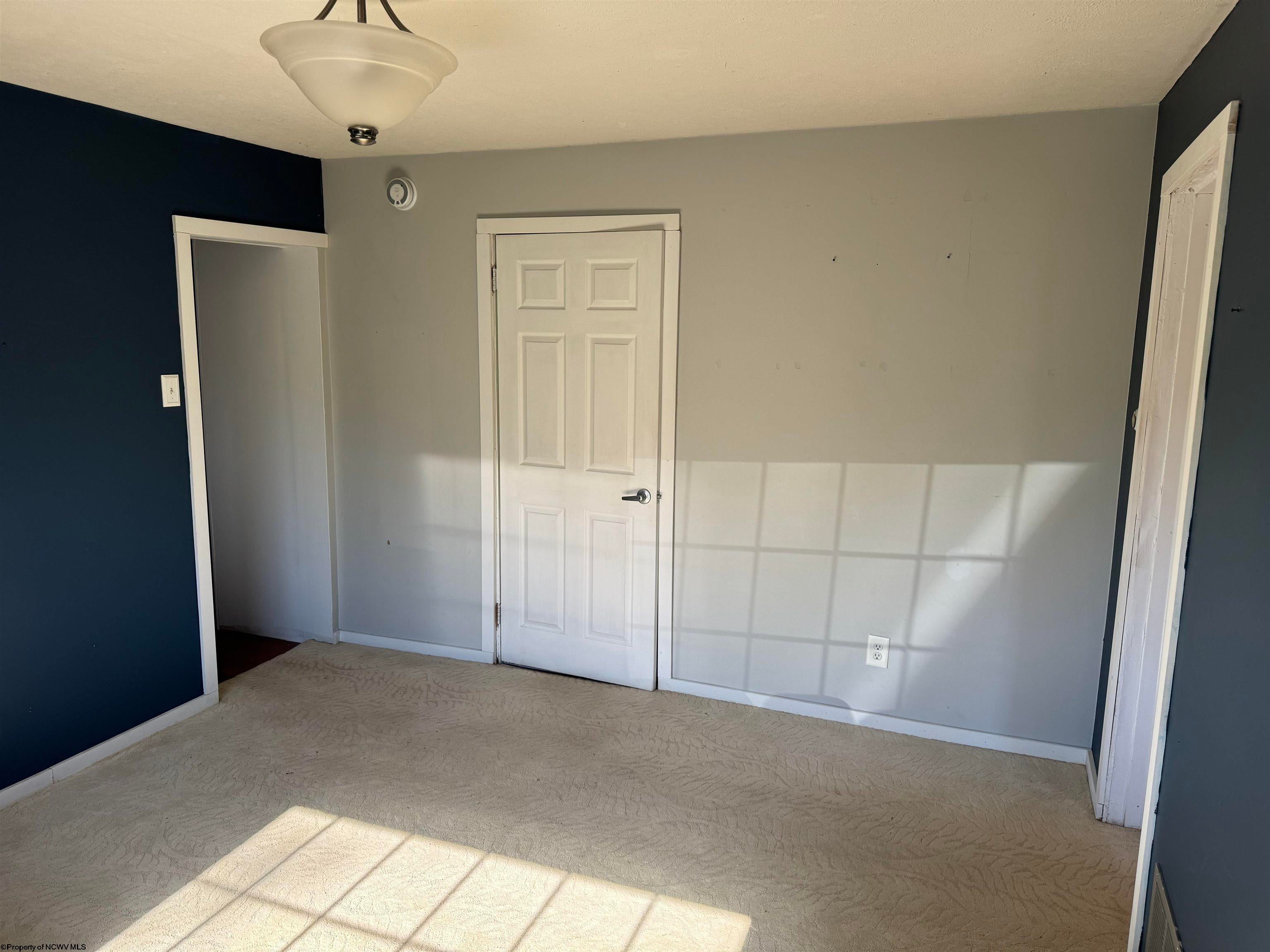 111 Fairview Street Rivesville, WV 26588 - Photo 18 of 27 Gallery Image 18