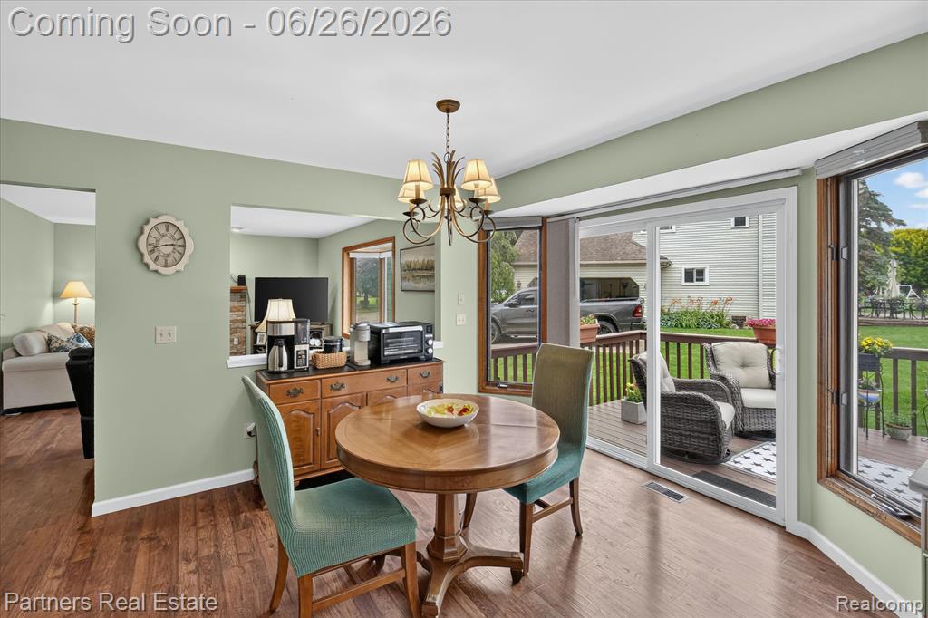 627 West Caledonia Street Howell, MI 48843 - Photo 14 of 66