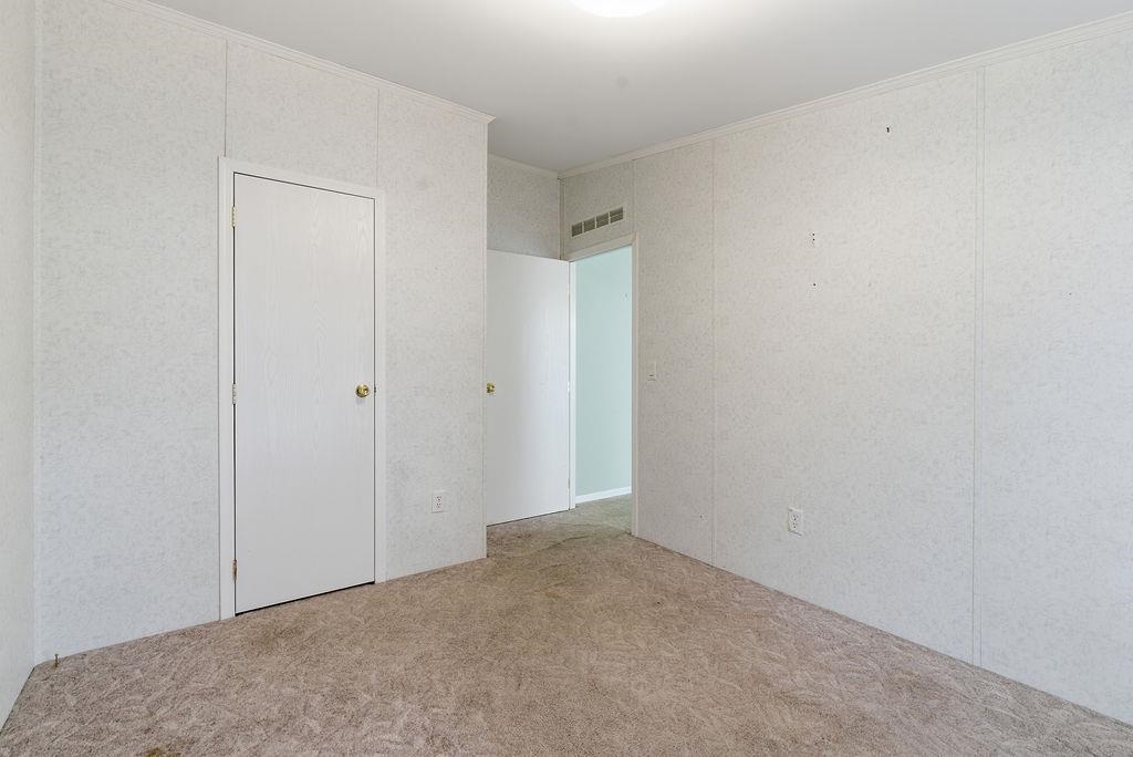 605 Canterbury Drive Exeter, NH 03833 - Photo 14 of 32