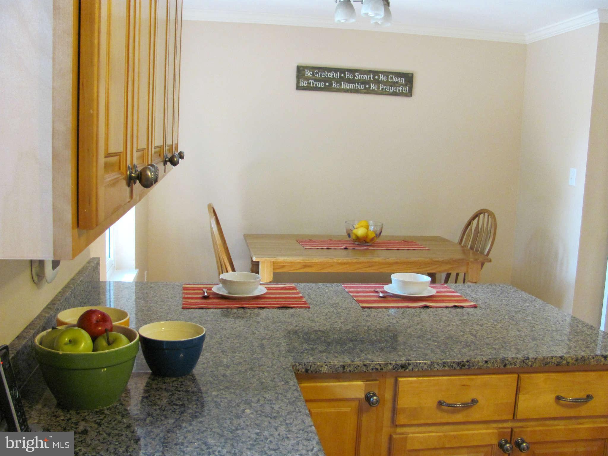 9757 Early Spring Way Columbia, MD 21046 - Photo 13 of 30 Kitchen