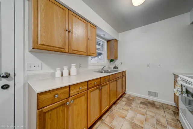 $339,000 | 2203 East Marshall Avenue, Spokane, WA 99207