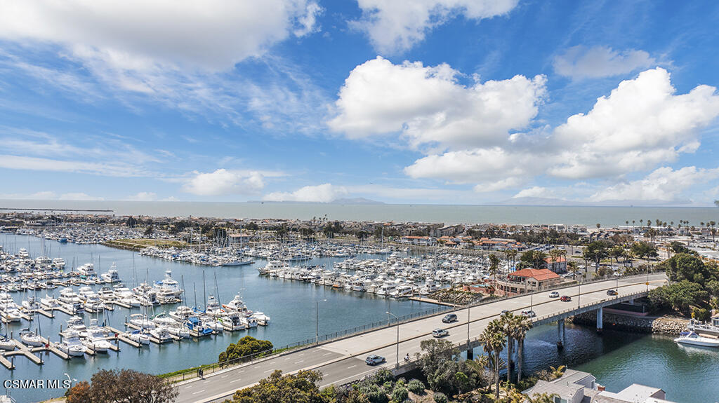 2901 Peninsula Road, Unit 137 Oxnard, CA 93035 - Photo 33 of 35 an aerial view of a city