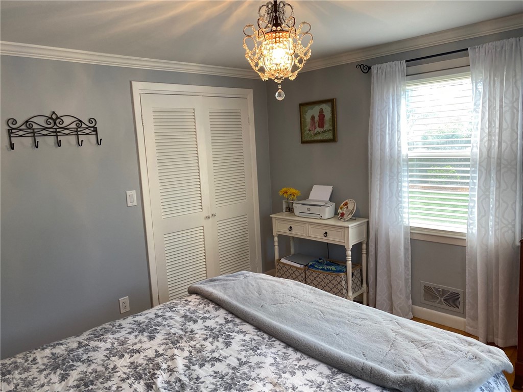 112 Park Forest Road Cranston, RI 02920 - Photo 24 of 48 Gallery Image 24