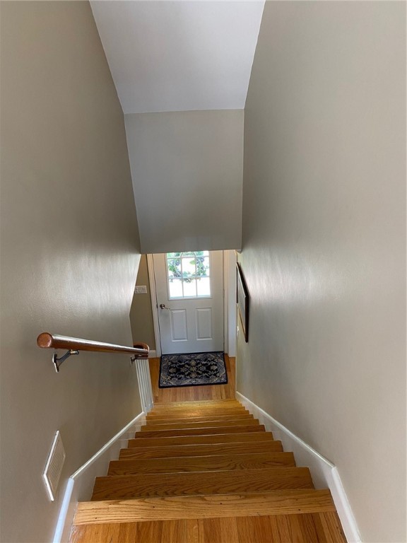 112 Park Forest Road Cranston, RI 02920 - Photo 35 of 48 Gallery Image 35