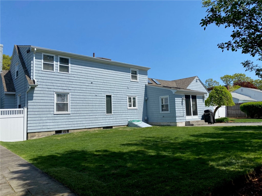 112 Park Forest Road Cranston, RI 02920 - Photo 41 of 48 Gallery Image 41