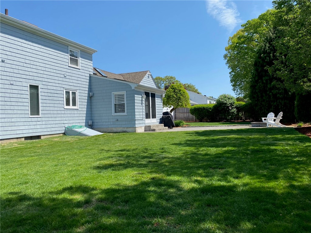 112 Park Forest Road Cranston, RI 02920 - Photo 46 of 48 Gallery Image 46