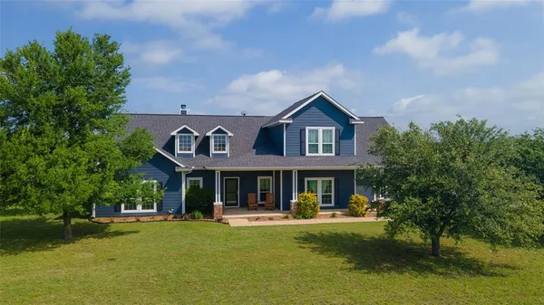$799,900 | 250 County Road 1006, Wolfe City, TX 75496
