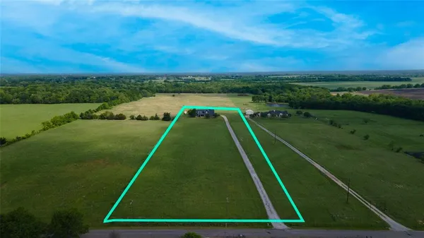 $799,900 | 250 County Road 1006, Wolfe City, TX 75496