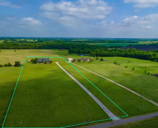 $799,900 | 250 County Road 1006, Wolfe City, TX 75496