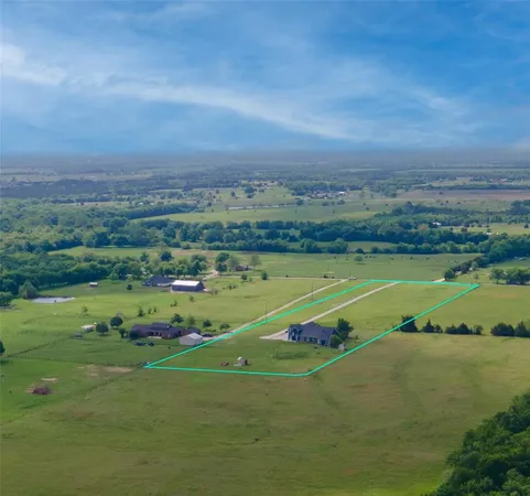 $799,900 | 250 County Road 1006, Wolfe City, TX 75496