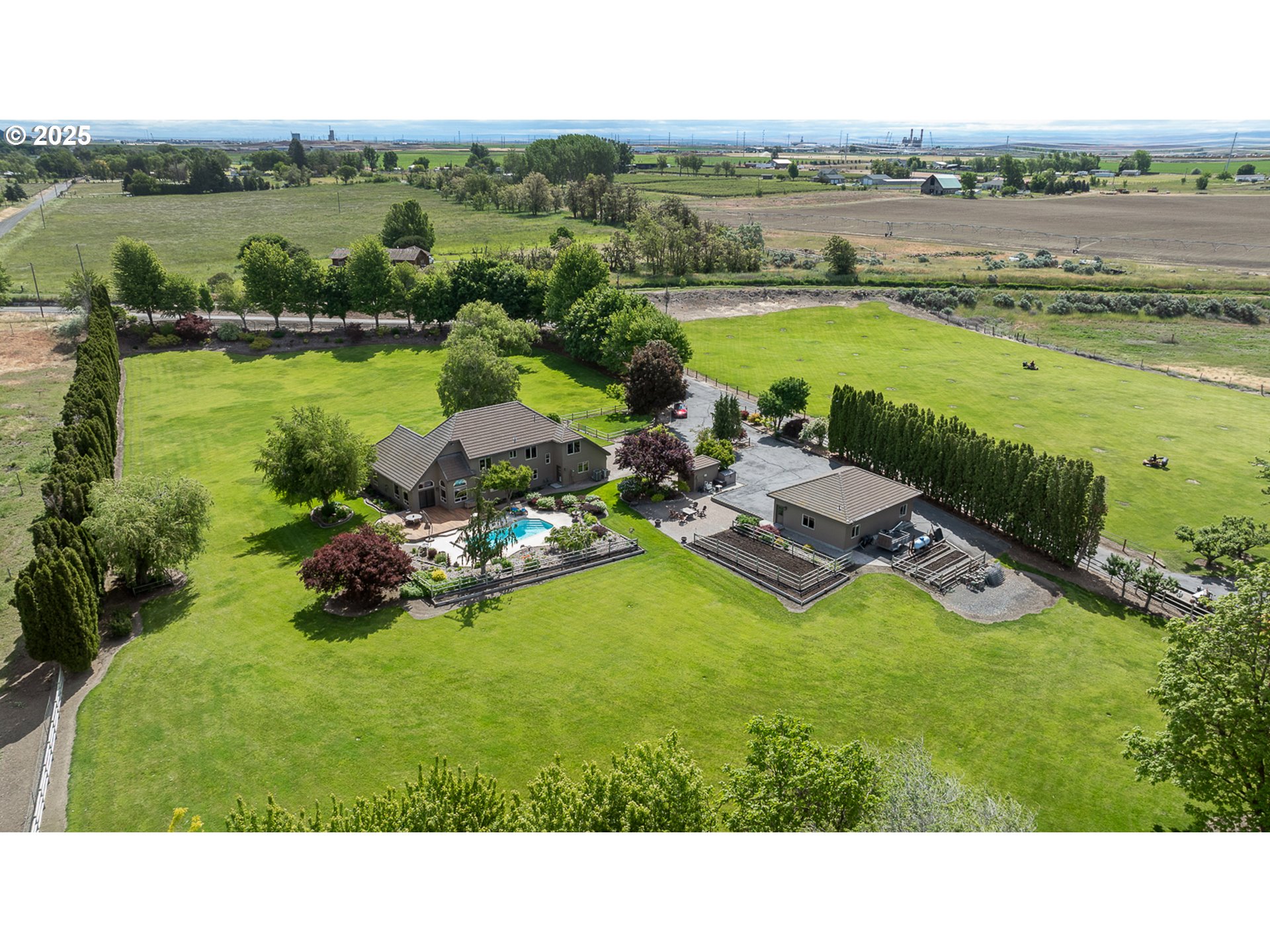 78718 Echols Road Hermiston, OR 97838 - Photo 10 of 46 Gallery Image 10