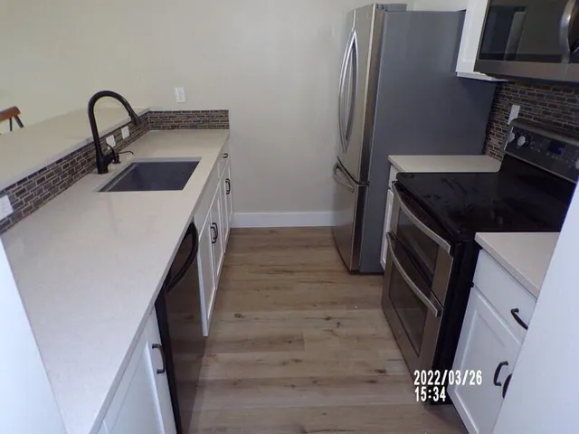 $2,300 | 18158 Mohawk Drive, Spring Lake, MI 49456